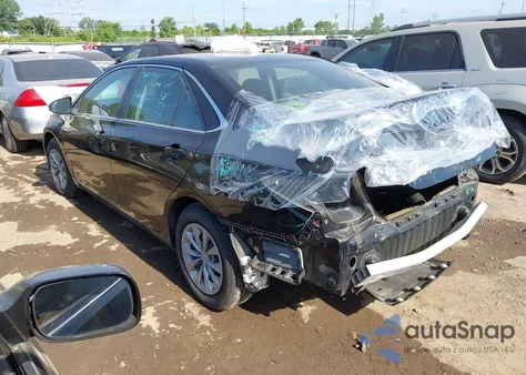 2017 Toyota Camry Le из США, поврежденный, VIN 4T1BF1FK0HU444646